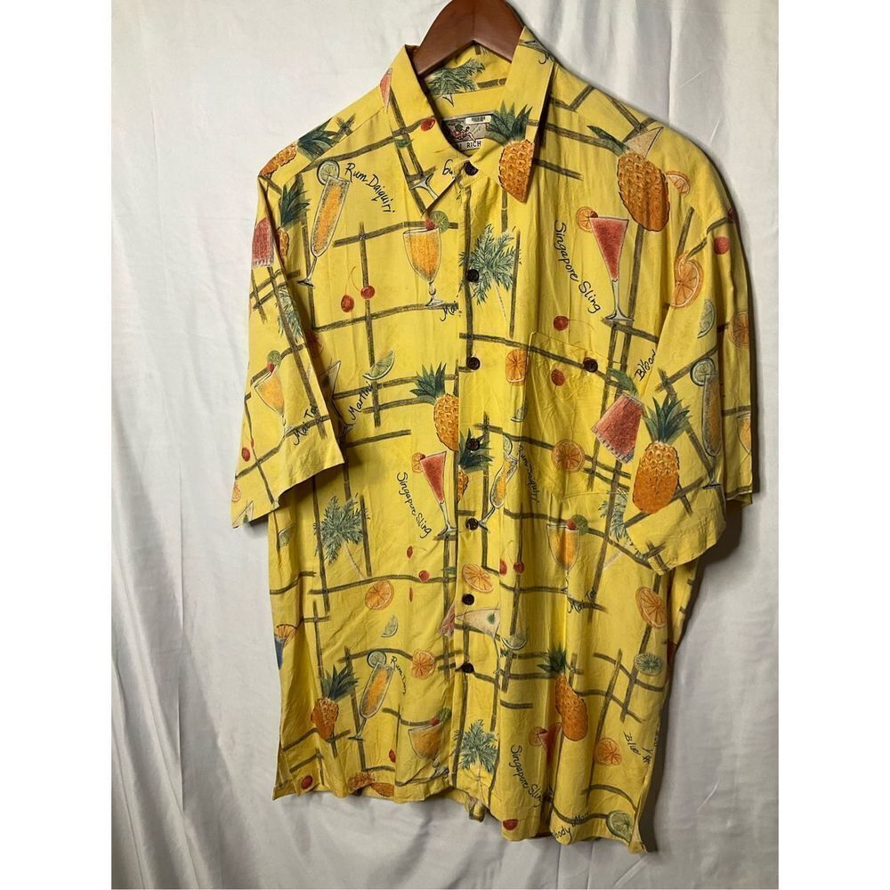 COPY - Tori Richard size medium men's button collard short sleeve casual shirt …